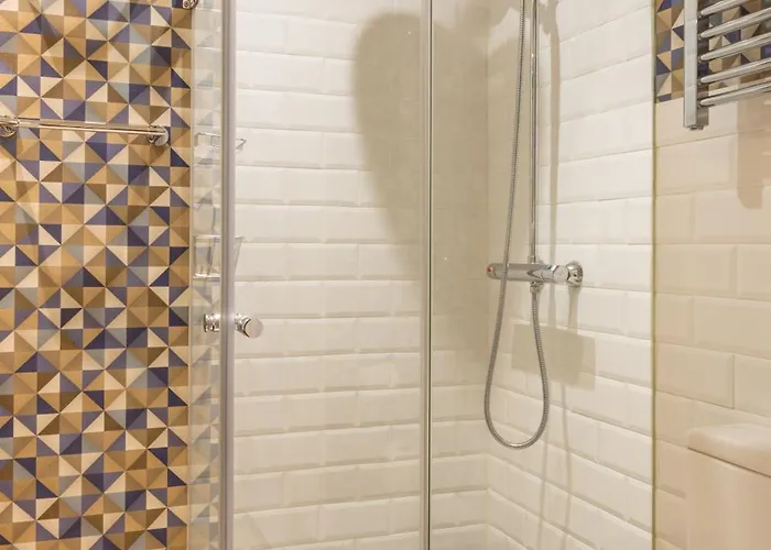 Mirador De La Vina Free Parking By Livework カディス